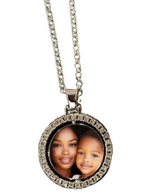 Load image into Gallery viewer, Photo Necklace with Chain and Gift Box